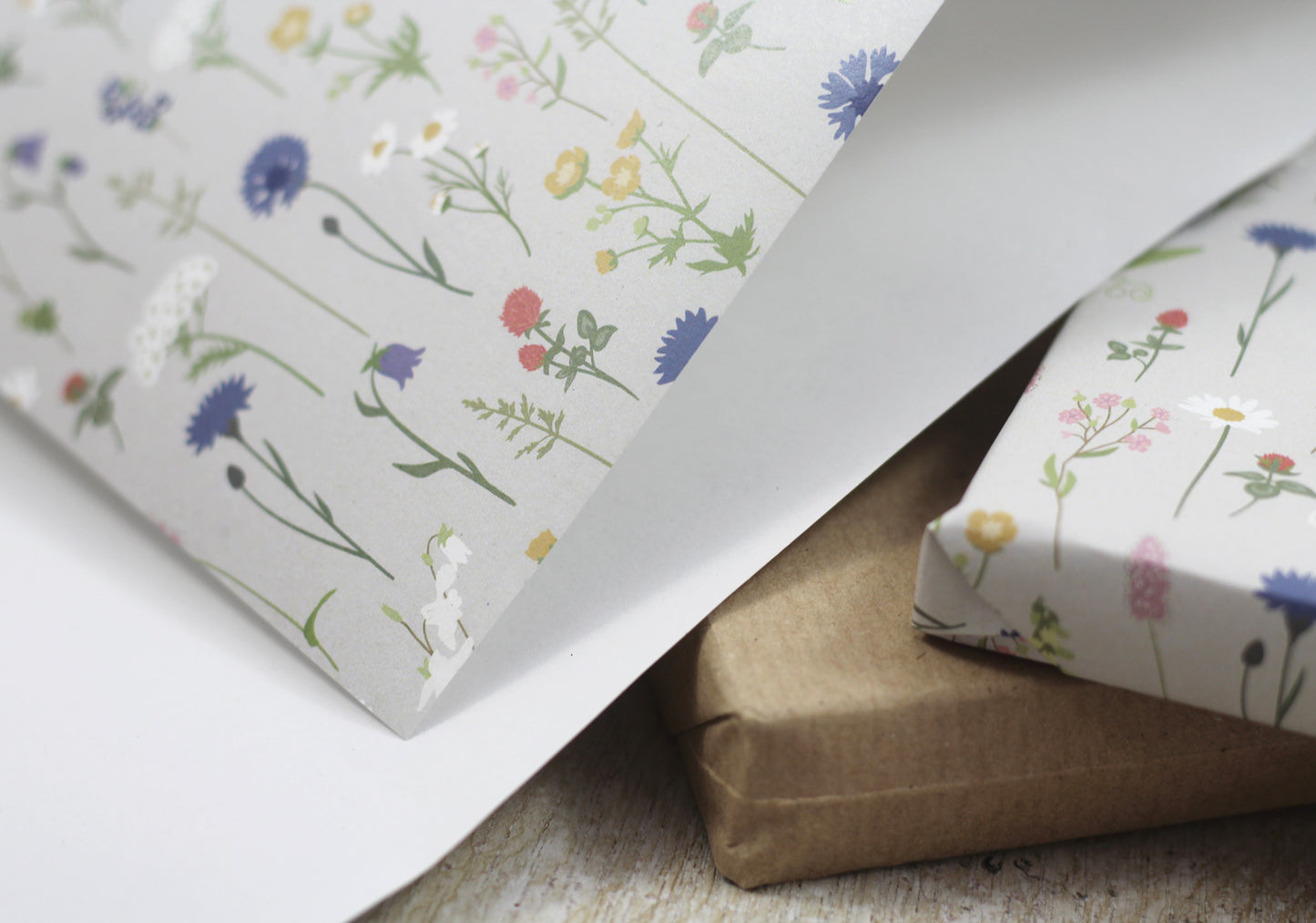 Geschenkpapier „Sommerblumen“, 5 Bogen A3
