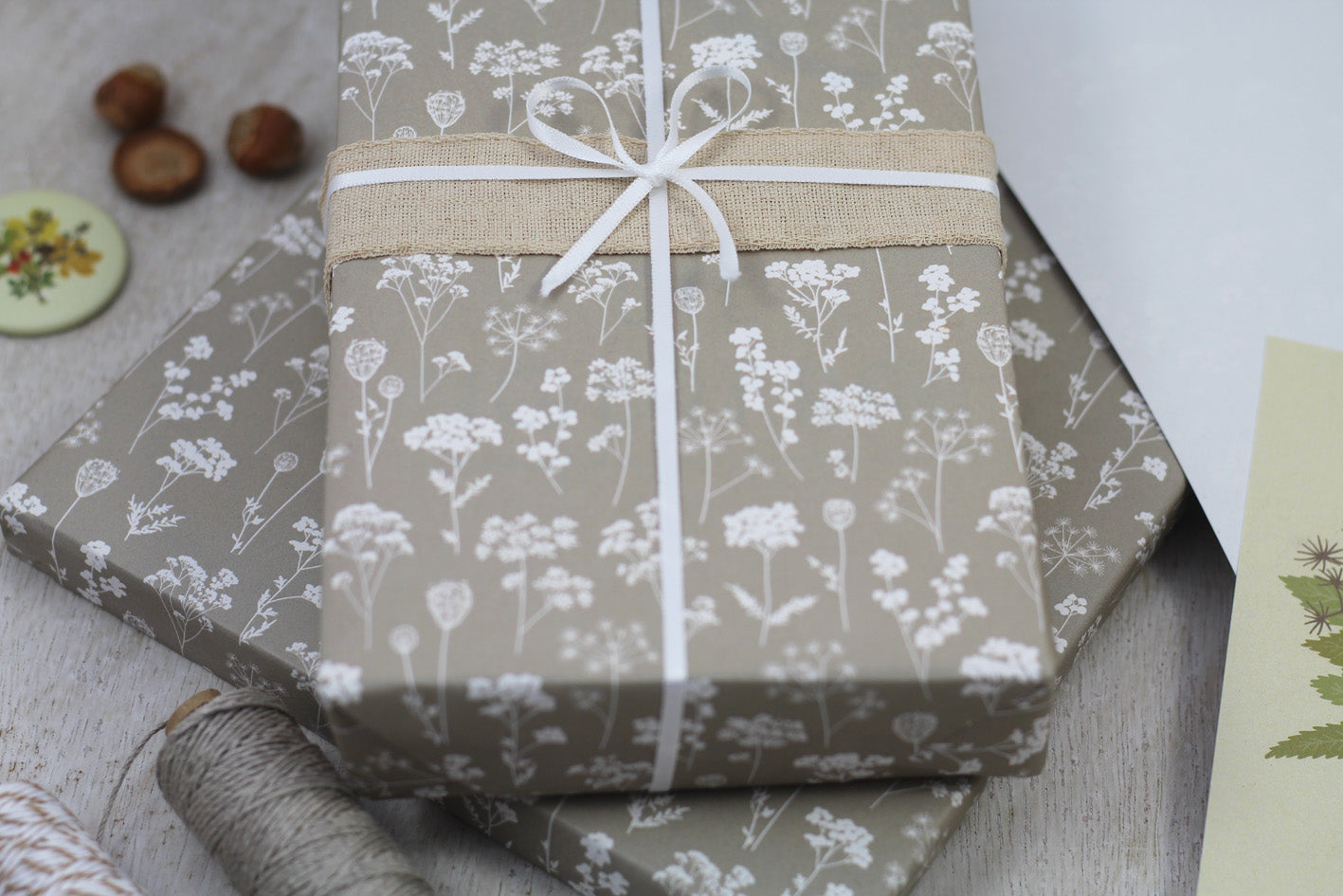 Geschenkpapier „Herbstgestrüpp“ (dunkel), 5 Bogen A3