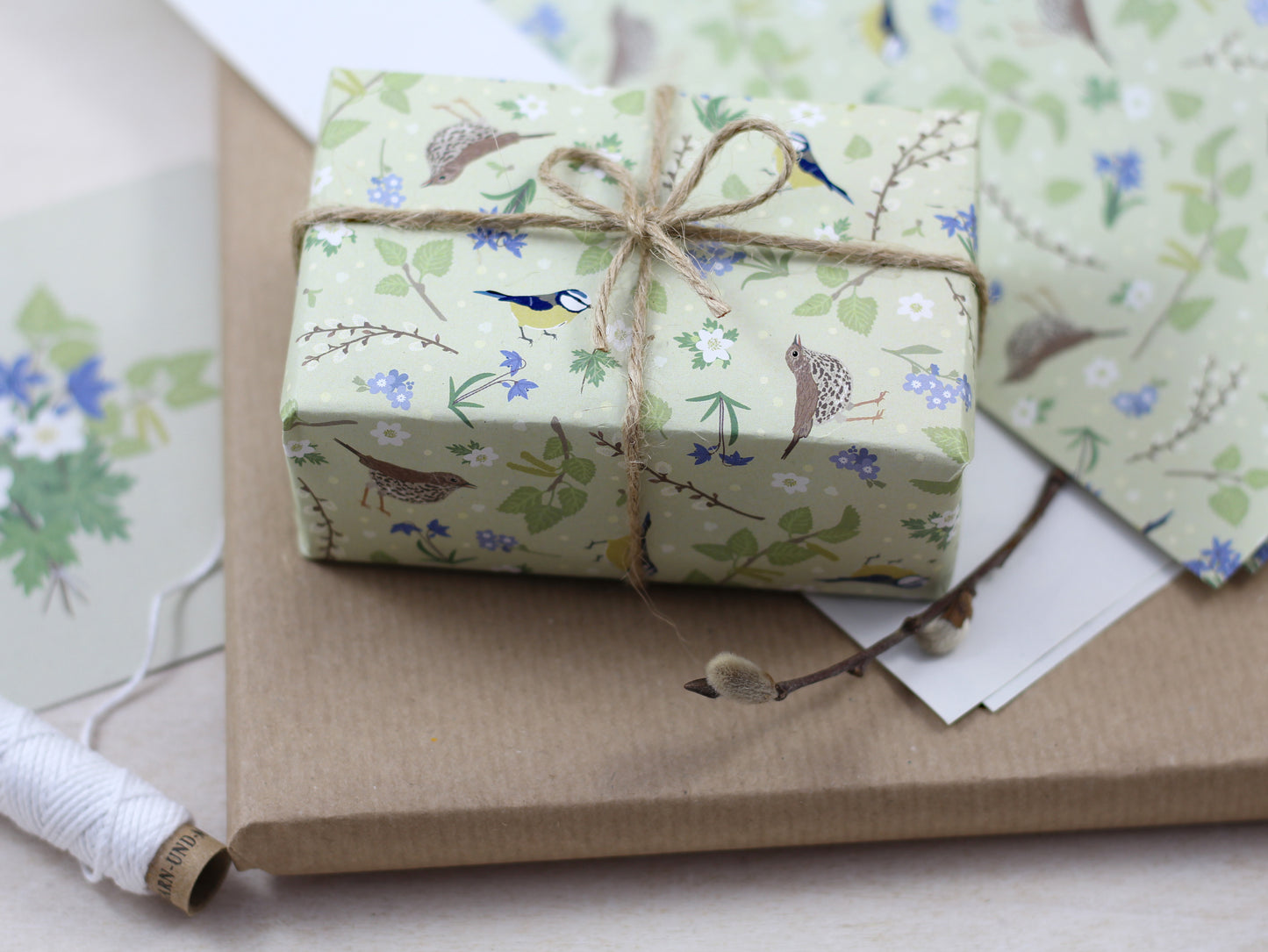 Geschenkpapier „Frühling“, 5 Bogen A3