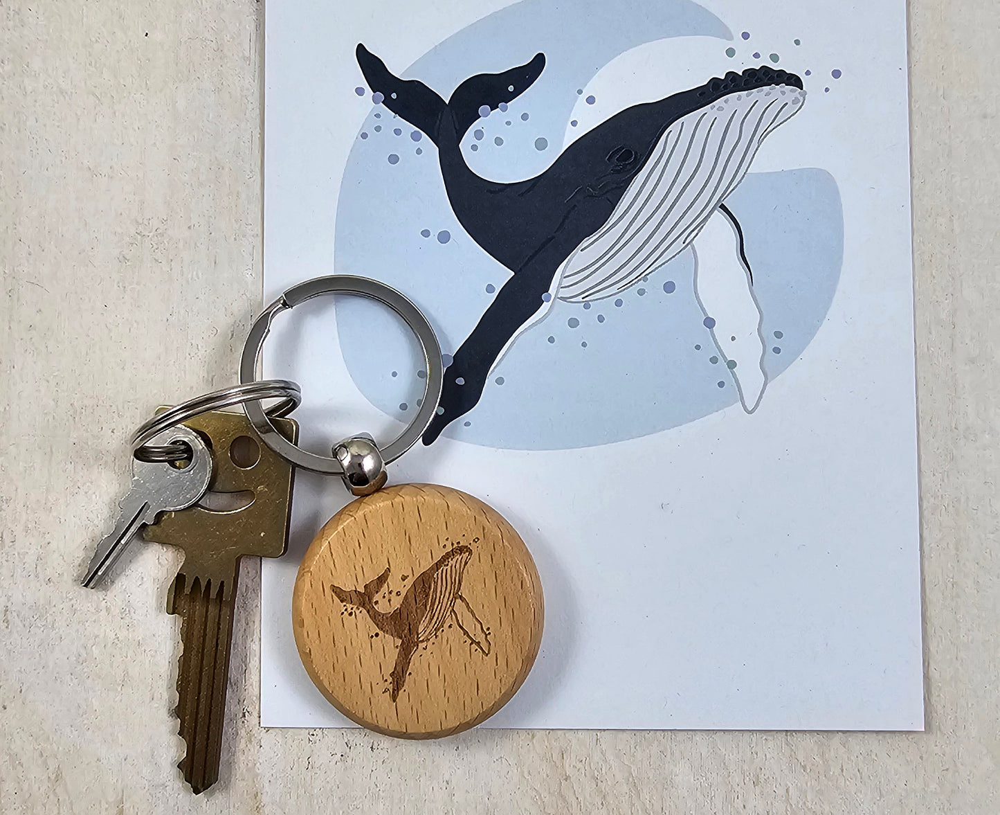 Holz-Schlüsselanhänger „Wal“
